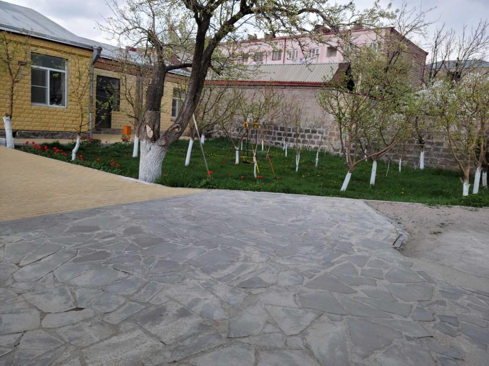 Artush & Raisa B&B Gyumri ภายนอก รูปภาพ
